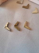 Charger l'image dans la galerie, Coins métal pour album - Lot de 8 embellissements décoratifs