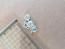 Charger l'image dans la galerie, Breloque en tous genre