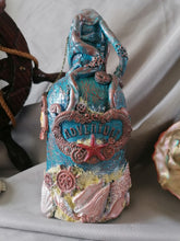 Charger l'image dans la galerie, "Octopus" Bouteille mixed media artisanal ( pièce unique )