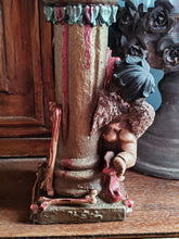 Charger l'image dans la galerie, "Le Festin des Innocents" – Bougeoir Altéré (Collection Disturbing)