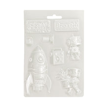 Charger l'image dans la galerie, Moule Souple A5 "A New Beginning" Robots - Stamperia (K3PTA5679)