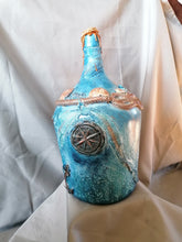 Charger l'image dans la galerie, "Navigate" - Dame Jeanne Décorative Marine Steampunk (pièce unique)