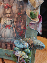 Charger l'image dans la galerie, Cadre Mixed Media "Sombre Silence" - Collection Contes Sombres
