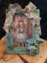 Charger l'image dans la galerie, Cadre Mixed Media "Sombre Silence" - Collection Contes Sombres
