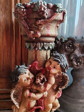 Charger l'image dans la galerie, "Le Festin des Innocents" – Bougeoir Altéré (Collection Disturbing)
