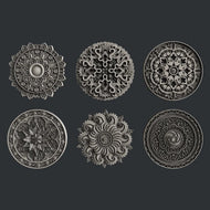 Six motifs circulaires ornementaux du moule Buttons’ N More de Zuri Designs